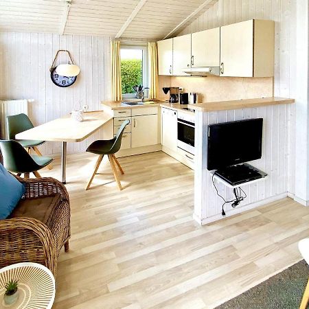 Two-Bedroom Holiday Home In Groemitz 7 Екстериор снимка