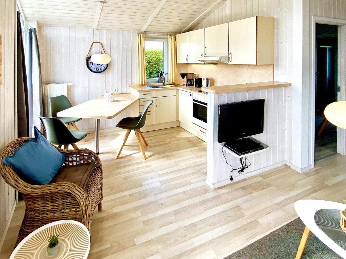 Two-Bedroom Holiday Home In Groemitz 7 Екстериор снимка